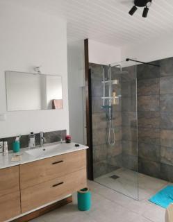 Villa with pool, 3 îlets, beach 200 m - Les Trois-Îlets - 1