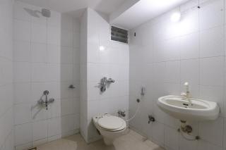 SPOT ON Hotel Hilltop - Vadodara - 5