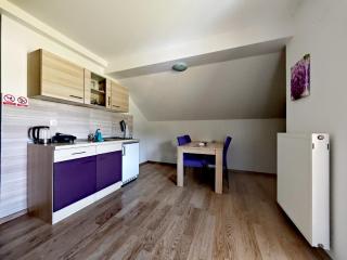 Apartmani "Marina" - Otočac - 6