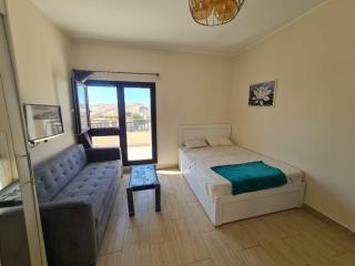 AlDau Heights Modern Studio with Terrace, Mountain & City View - Hurghada - 5