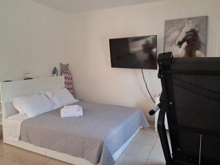ANDRIA'S luxury family studio near Casino limassol - Limassol - 1