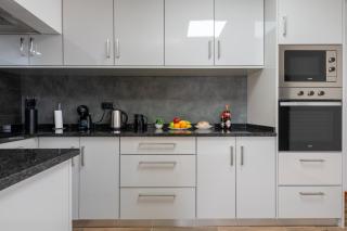 Carmelita House 1 - 3