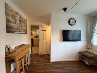 Grundy House - Uxbridge - 3