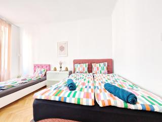 Cozy Rooms next to Lugner City - 7