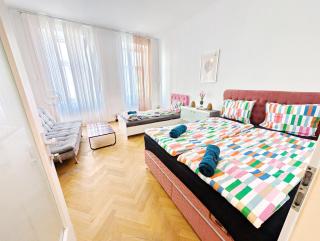 Cozy Rooms next to Lugner City - 5