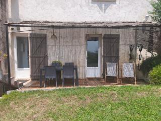 Chez LINAT - Studio en rez de jardin au calme avec vue mer - Vallauris - 0