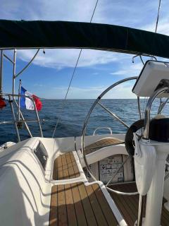 Voilier 36 pieds à Sète au Môle Saint Louis face au Mont Saint Clair - Sète - 8