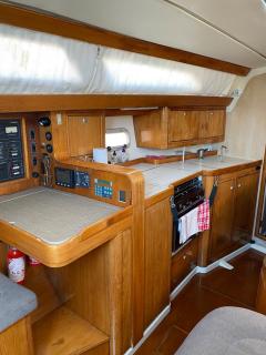 Voilier 36 pieds à Sète au Môle Saint Louis face au Mont Saint Clair - Sète - 4