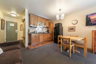 217 Bldg B condo - 2