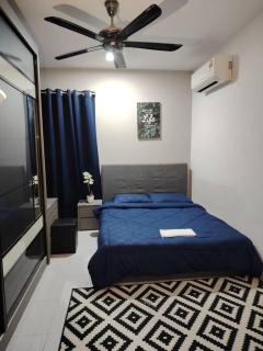 Homestay Rifhan D Tasik Biru Kundang, Gamuda Garden - Rawang - 7