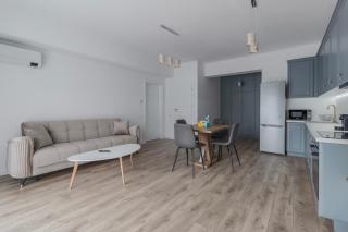 Down to Earth at Waterview Collection - Oradea - 3
