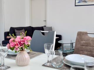 Charmanter Rückzugsort mit Großer Terrasse in Idyllischer Umgebung - Böblingen - 0