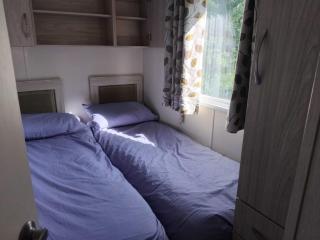 Comfortable, Cosy caravan - - 7