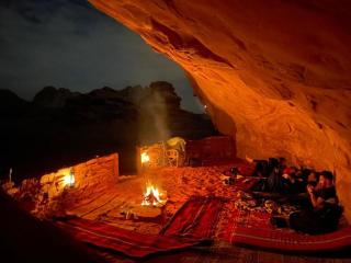 Wadi rum safari cave camp - Wadi Rum - 0