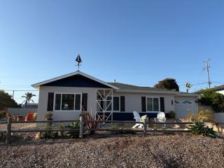 Seaside Garden Escape, A Stroll to the Beach! - Grover Beach - 3