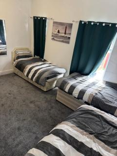Crumpsall, Manchester - Mánchester - 6