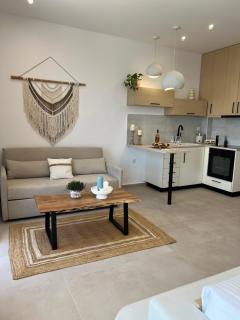 Patela Luxury Suites - Panormos Kalymnos - 9