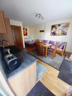 APARTAMENTY i POKOJE "PASJA" - 2 minuty do plaży - 7