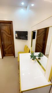 Charmant appartement T2 bien équipé à Mamelles Dakar - Dakar - 4