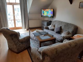 Ferienwohnung KIostermühle Irsee - Parkplätze, Spielplatz, Biergarten, Badesee, E-Auto Ladepunkt - Irsee - 1