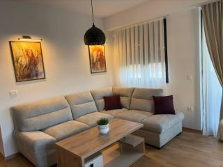 Urban Nest - free parking - Skopje - 6