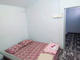 Homestay Jalan SriBayu 3 - - 1