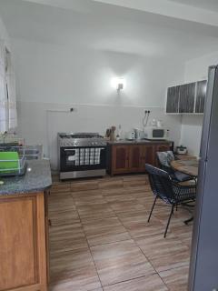 Loversnest Self Catering - Anse aux Pins - 9