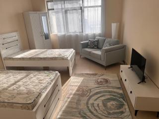 ladies master room very neat and valuable price - Sharjah - 1