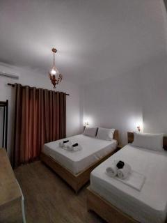 Lion's lair - Himare - 3