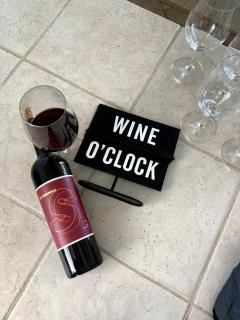 Vineyard and winery guest house - - 9