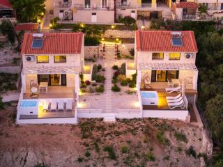 Elaia's Villas Hot Tub & Seaview - Parga - 3