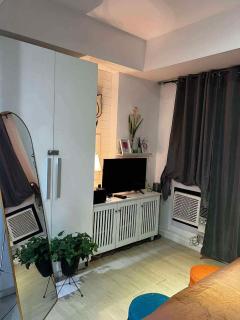 Staycation in Metro Manila with City View - Manila - 6