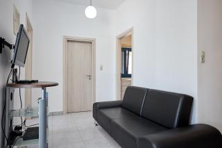 Thea Apartment 3 - 4