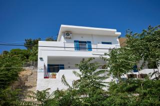Thea Apartment 3 - Emporeios - 2