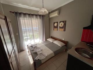 Nopi Rooms - Olympic Beach - 8