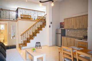 Filippou Luxury Apartments - 0