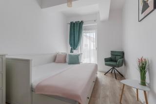 Up Above at Waterview Collection - Oradea - 7