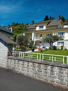 Studio et espace vert et terrasse - Saint-Alban-sur-Limagnole - 2