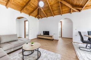 Hillside Apartment Gjirokastër - Gjirokastër - 7