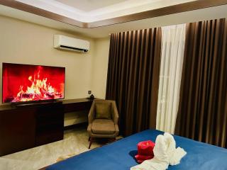 One Euphoria Prime Suite Hotel - Angeles - 5
