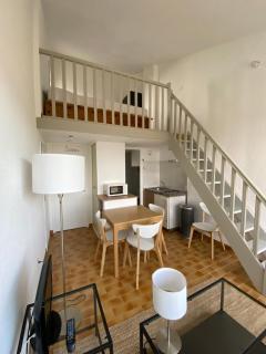 studio à 400m de la plage de la Corniche - 1