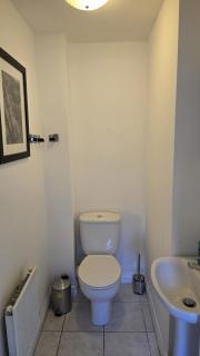 Cosy three bedroom spacious house with parking and Wi-Fi for 7guests - Bolton - 4