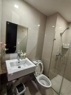 Classy Condotel Across NAIA Terminal 3 - 3