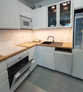 Gold Key komfortowe mieszkanie z parkingiem w centrum - Pruszków - 1
