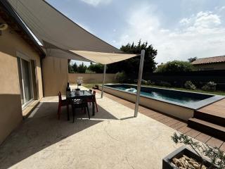 Maison 120m, jardin, parking, piscine - Sainte-Cécile-les-Vignes - 9