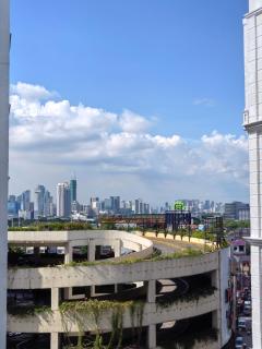 Classy Condotel Across NAIA Terminal 3 - Manila - 2