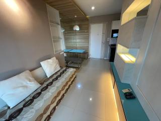 Beach front sea view Jomtien - 8