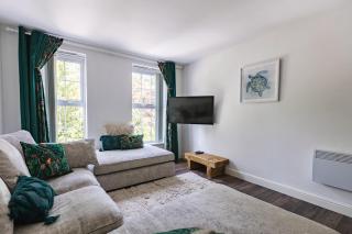 Platform West Hull 2 bed Apartment with Parking - Hull - 8