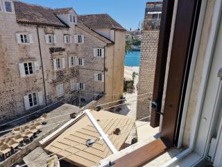 Apartments Tragurion - Trogir - 9