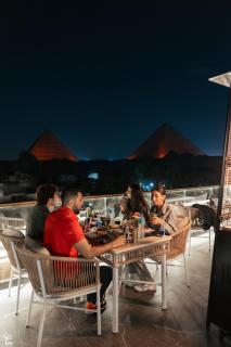 Pyramids Shadow INN - Il Cairo - 0